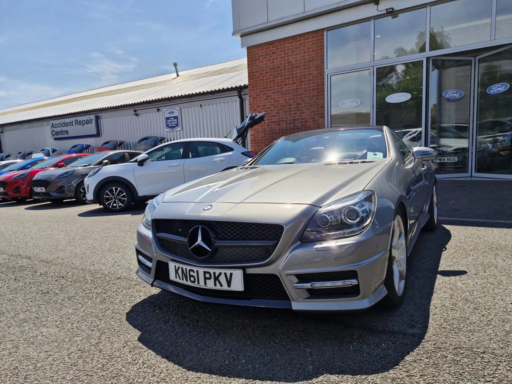 Mercedes-Benz SLK 3.5 Slk350 Blueefficiency Amg Sport Edition 125 Co  #2