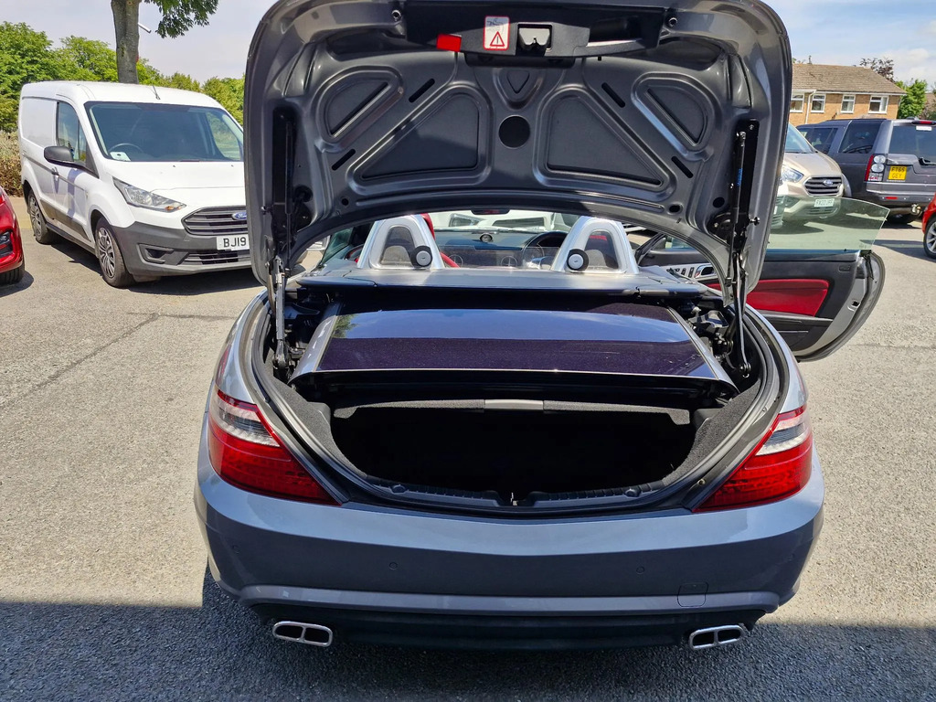 Mercedes-Benz SLK 1.8 Slk200 Blueefficiency Edition 125 Convertible Black #13