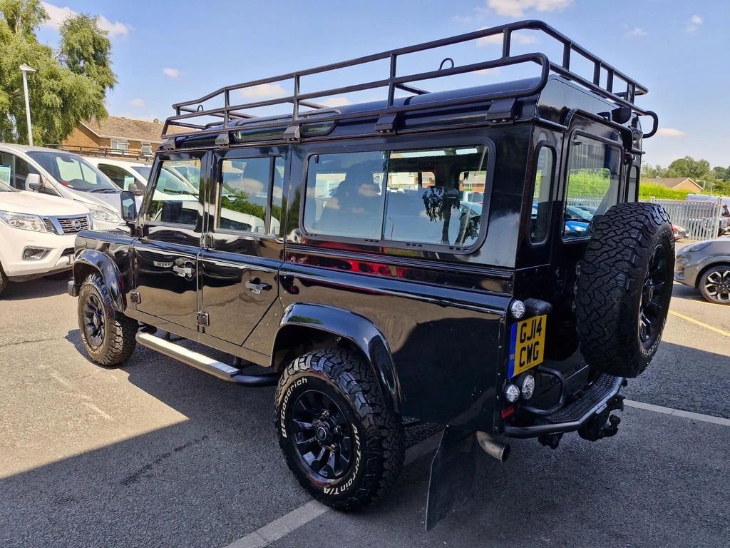 Land Rover Defender 110 2.2 Tdci Xs Station Wagon Double Cab Ma 