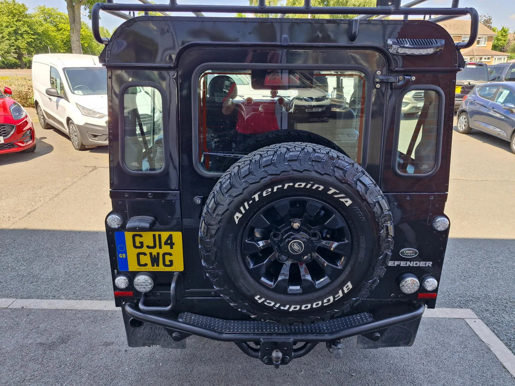 Land Rover Defender 110 2.2 Tdci Xs Station Wagon Double Cab Ma GJ14CWG #2