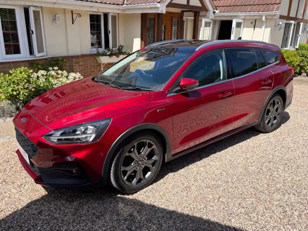Ford Focus 1.0T Ecoboost Active X Vignale Estate A