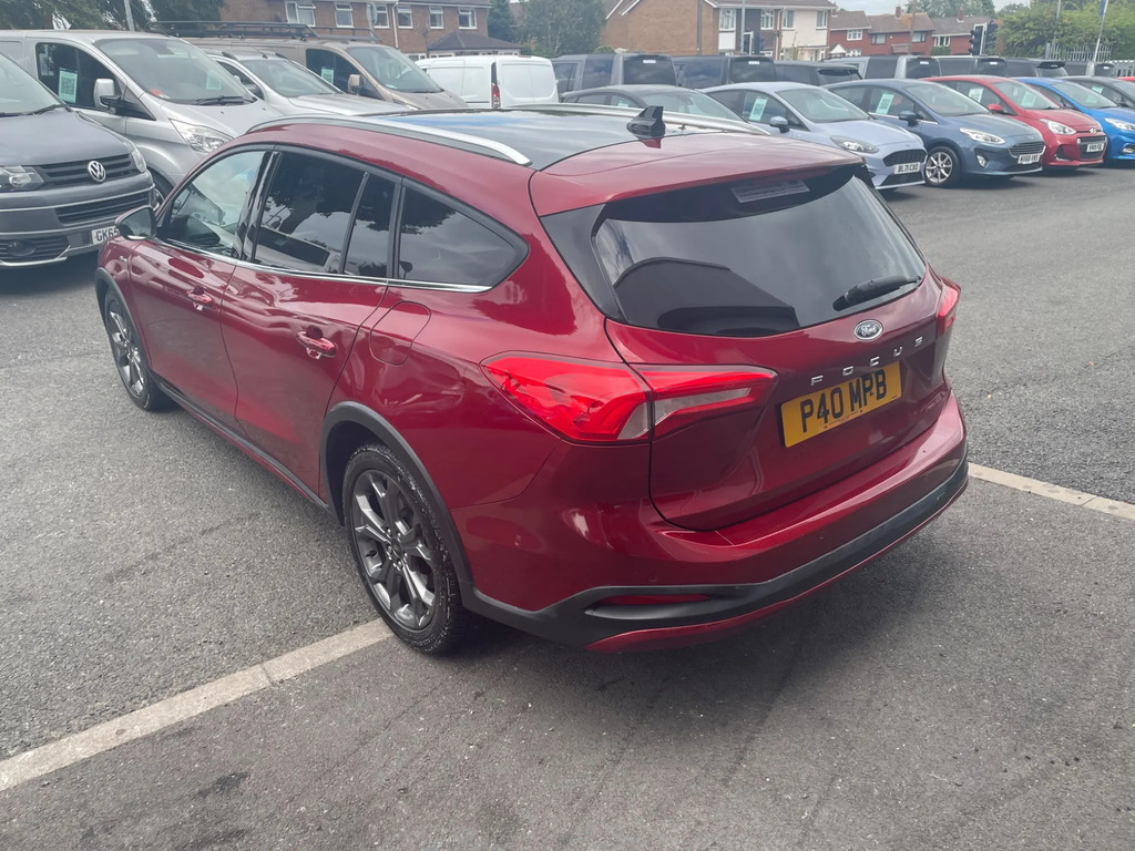 Ford Focus 1.0T Ecoboost Active X Vignale Estate A P40MPB #5