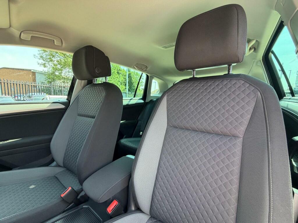 Volkswagen Tiguan 1.4 Tsi Se Navigation Euro 6 S S Black #3