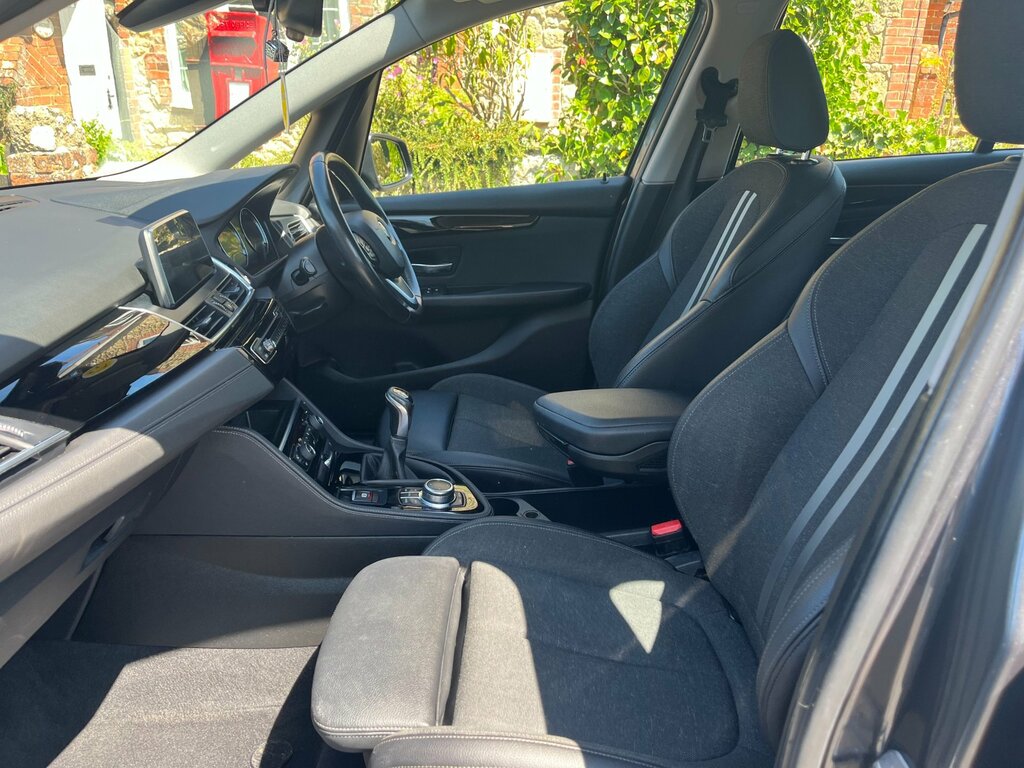 BMW 2 Series Gran Tourer Mpv Black #7