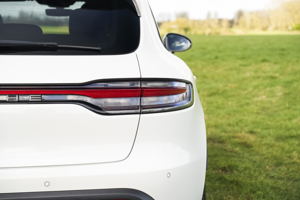 Porsche Macan T Pdk NU73OLH White #6