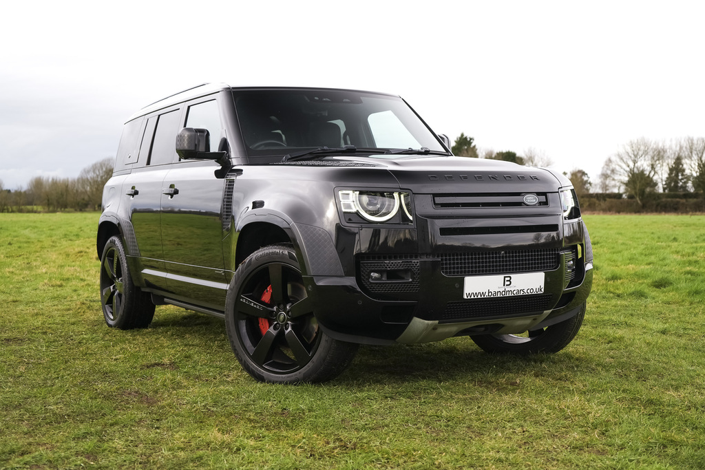 Land Rover Defender 110 2.0 P400e X 110 Black #4