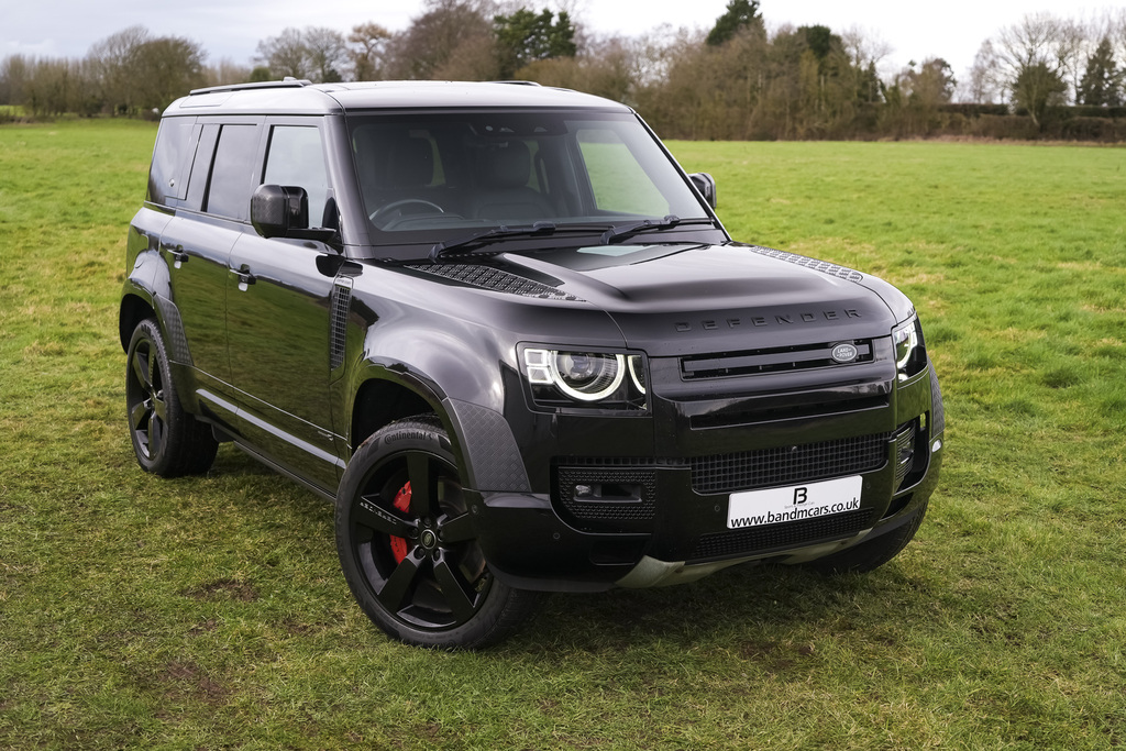 Land Rover Defender 110 2.0 P400e X 110 Black #3