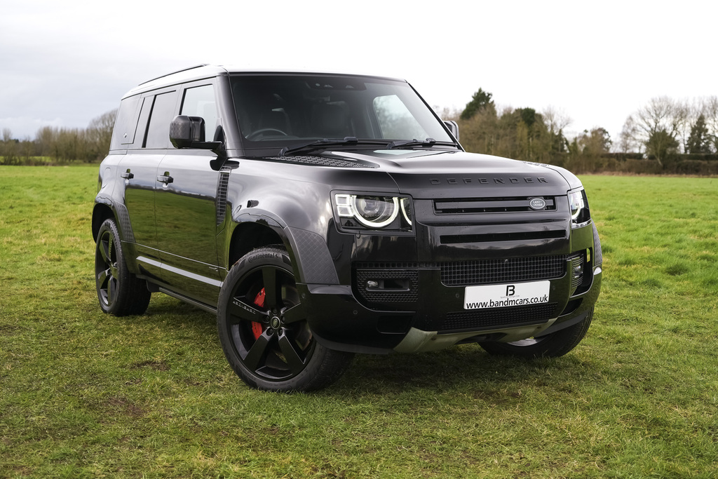 Land Rover Defender 110 2.0 P400e X 110 Black #2