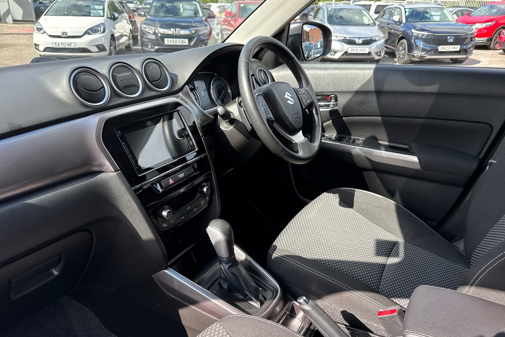 Suzuki Vitara 1.4 Boosterjet Sz-t Red #2