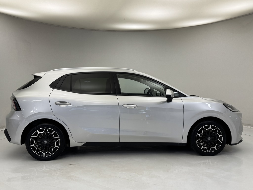 MG MG4 118Kw Premium Long Range 54Kwh DY26UUP Silver #4