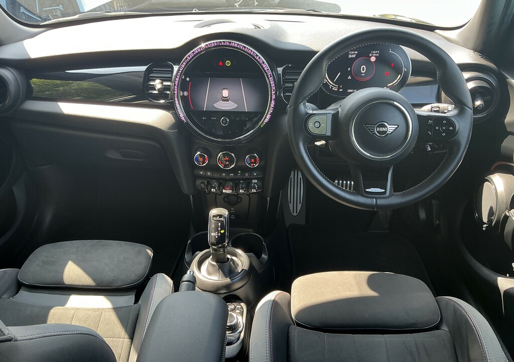 Mini Hatch 1.5 C Sport Level 1 ML73XFJ Black #2