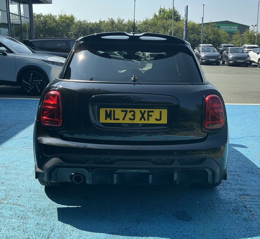 Mini Hatch 1.5 C Sport Level 1 ML73XFJ Black #6
