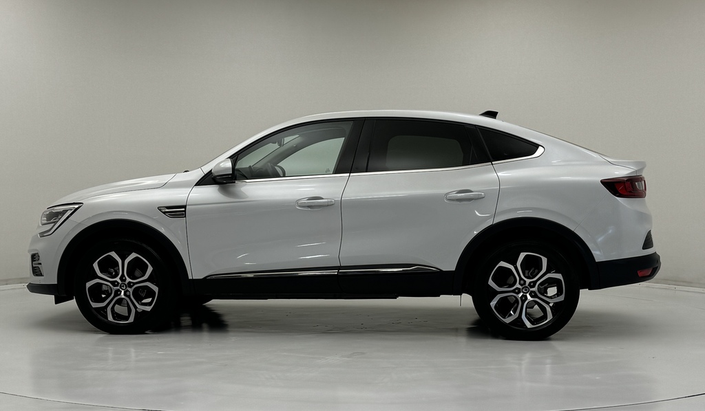 Renault Arkana 1.6 E-tech Full Hybrid 145 Techno White #4