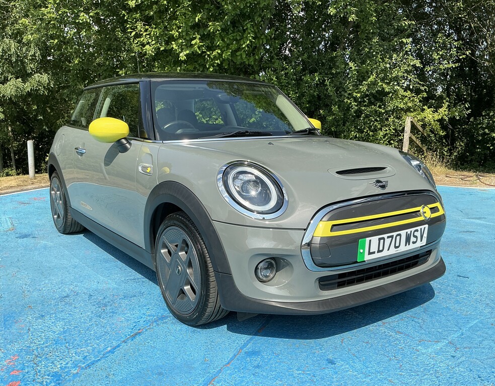 Mini Hatch 135Kw Cooper S Level 1 33Kwh Grey