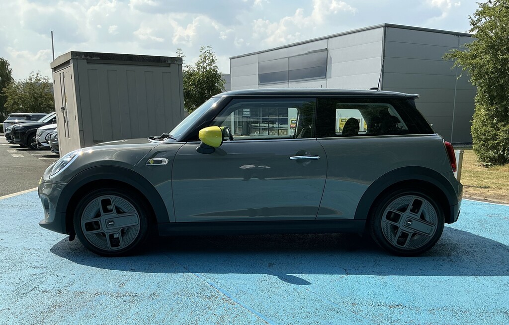 Mini Hatch 135Kw Cooper S Level 1 33Kwh LD70WSV Grey #5