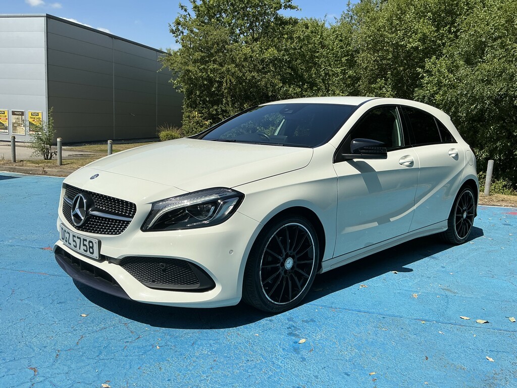 Mercedes-Benz A Class A200d Amg Line Premium DGZ5758 White #4