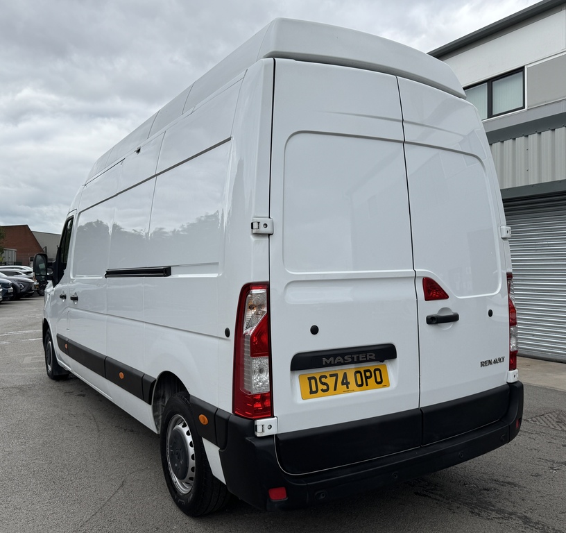Renault Master Lh35 Blue Dci 135 Start High Roof Van DS74OPO White #4