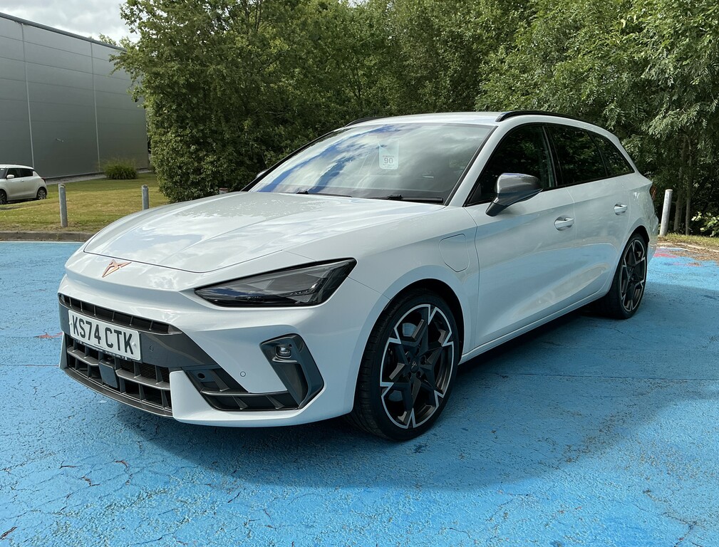 Cupra Leon 1.5 Ehybrid 272 Vz1 Dsg White #4