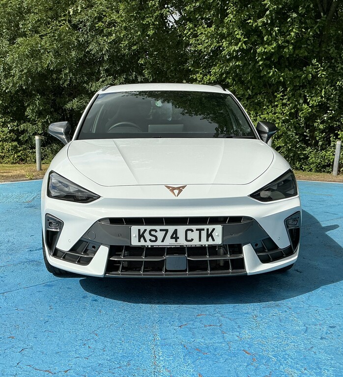 Cupra Leon 1.5 Ehybrid 272 Vz1 Dsg White #3