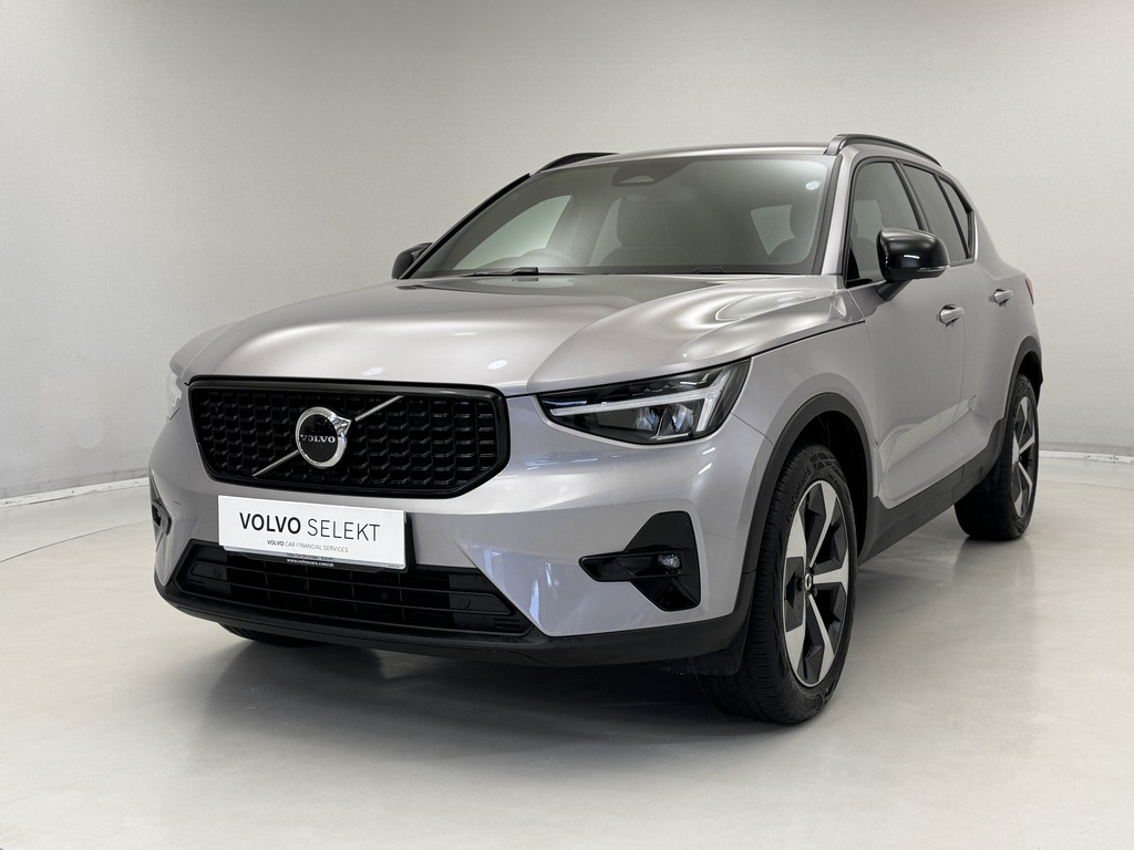Volvo XC40 2.0 B3p Plus Dark Silver #4