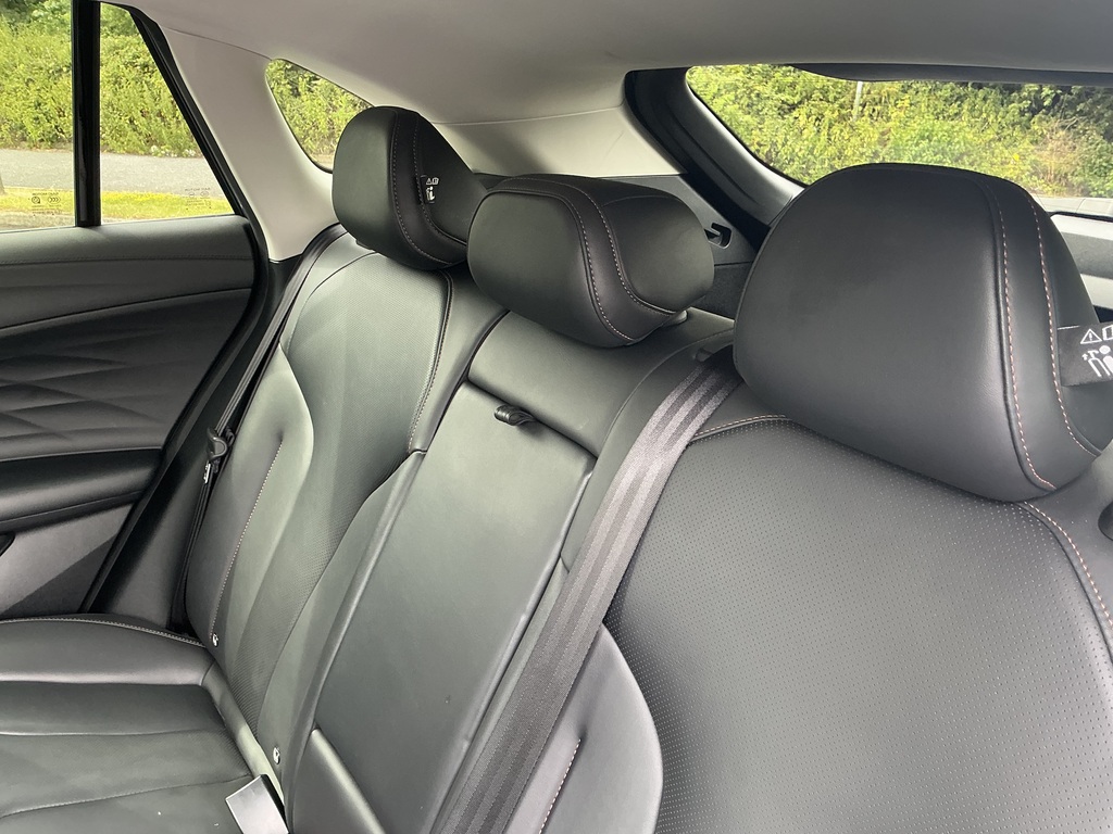 MG HS 1.5 T-gdi 16.6Kwh Trophy Suv Plug-in Hy Black #47