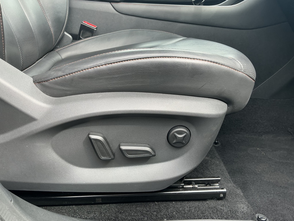 MG HS 1.5 T-gdi 16.6Kwh Trophy Suv Plug-in Hy Black #19