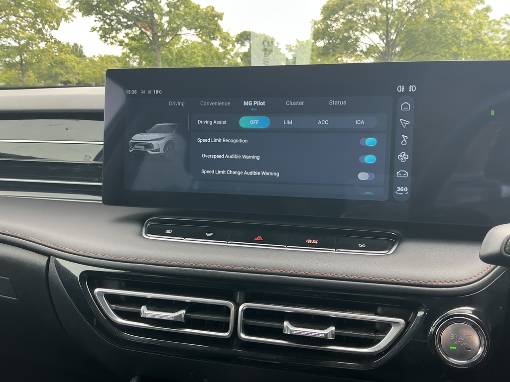 MG HS 1.5 T-gdi 16.6Kwh Trophy Suv Plug-in Hy Black #29