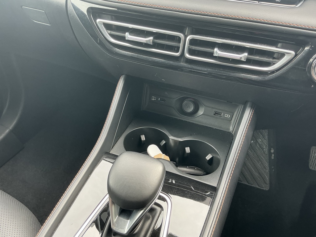 MG HS 1.5 T-gdi 16.6Kwh Trophy Suv Plug-in Hy Black #33