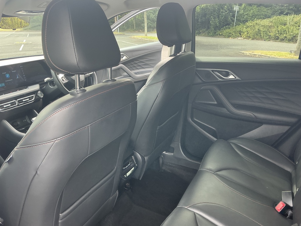 MG HS 1.5 T-gdi 16.6Kwh Trophy Suv Plug-in Hy Black #45