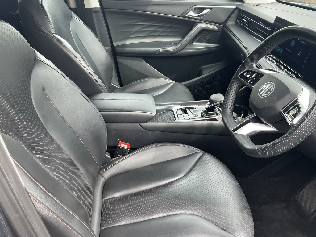 MG HS 1.5 T-gdi 16.6Kwh Trophy Suv Plug-in Hy Black #37