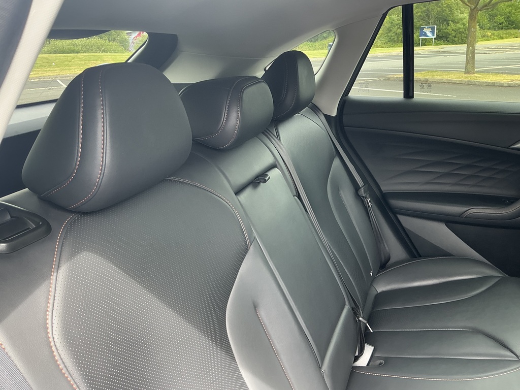 MG HS 1.5 T-gdi 16.6Kwh Trophy Suv Plug-in Hy Black #41