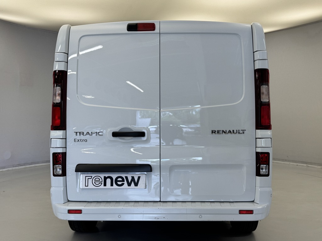Renault Trafic Ll30 Blue Dci 130 Extra Safety Van HK74JJO White #4