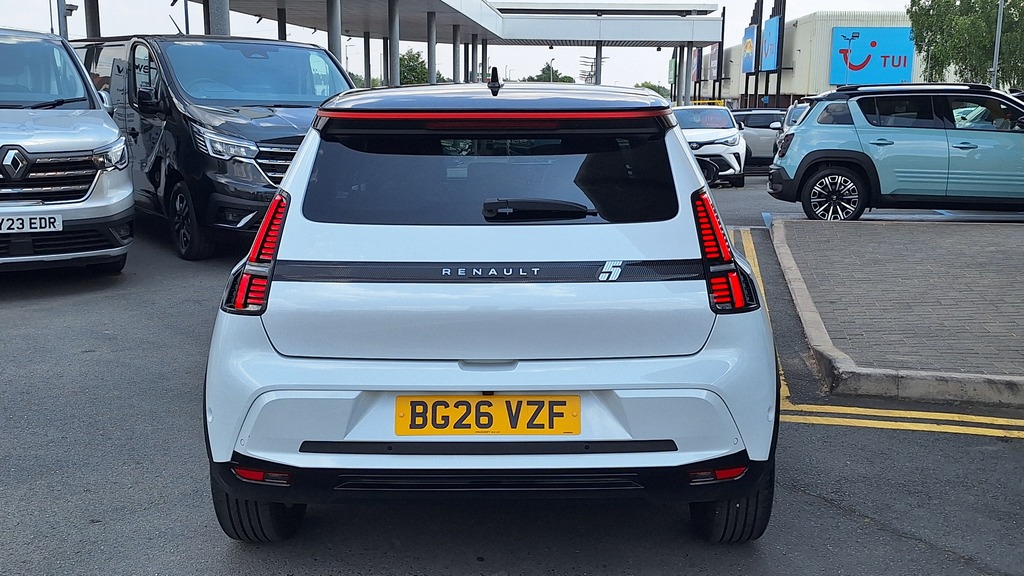 Renault 5 E-Tech 110Kw Iconic Five Comfort Range 52Kwh Black #6