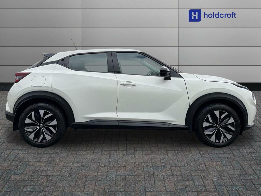 Nissan Juke 1.0 Dig-t 114 Acenta DX22YWE White #2