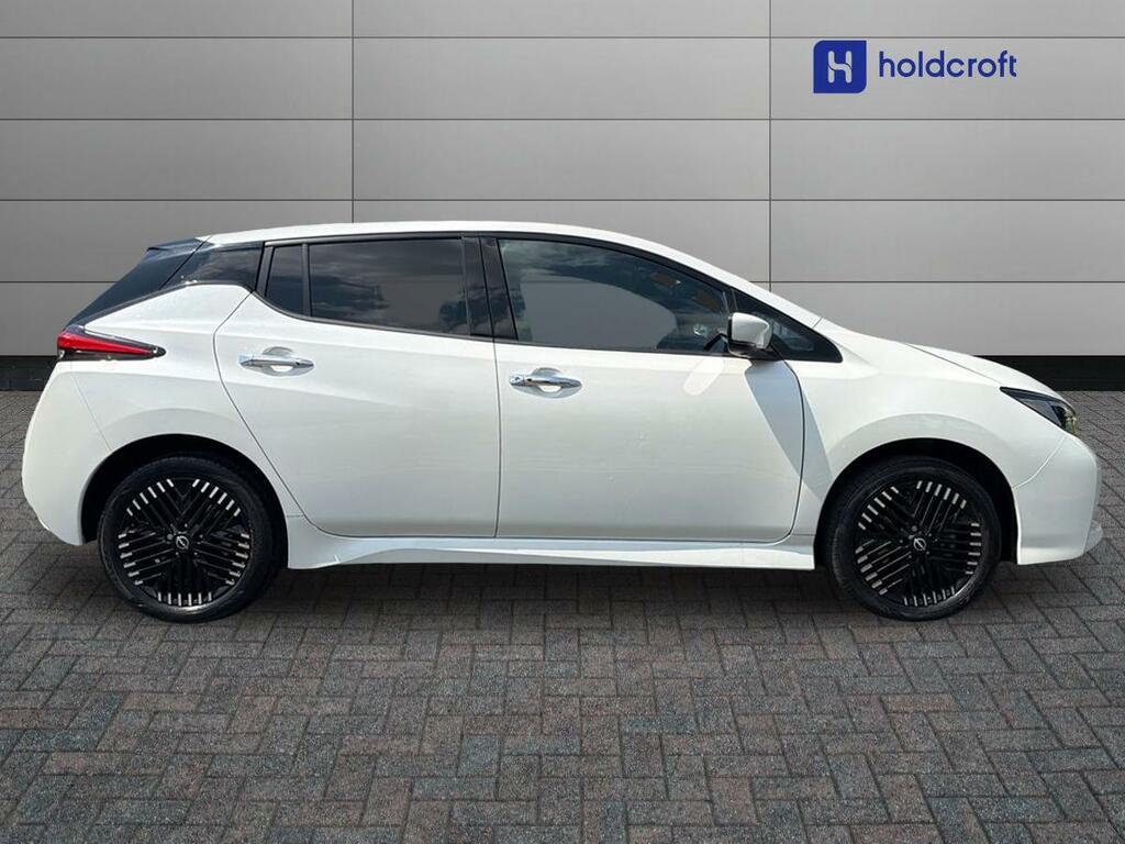 Nissan Leaf 160Kw E Tekna 59Kwh White #2