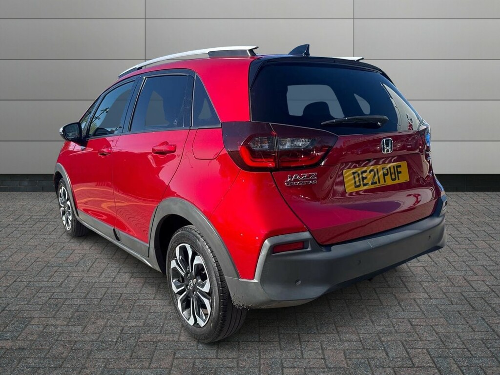 Honda Jazz 1.5 I-mmd Hybrid Crosstar Ex Ecvt Red #3