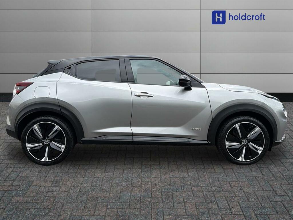 Nissan Juke 1.6 Hybrid Tekna Silver #2