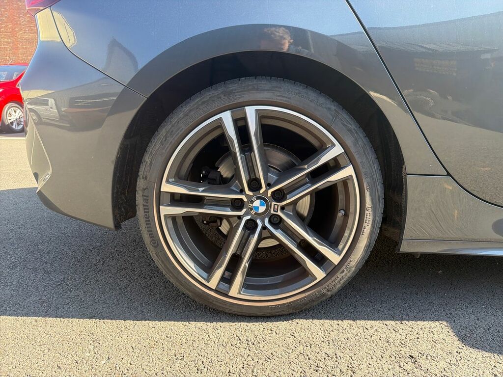 BMW 1 Series 118I M Sport Step YF20FNY Grey #4