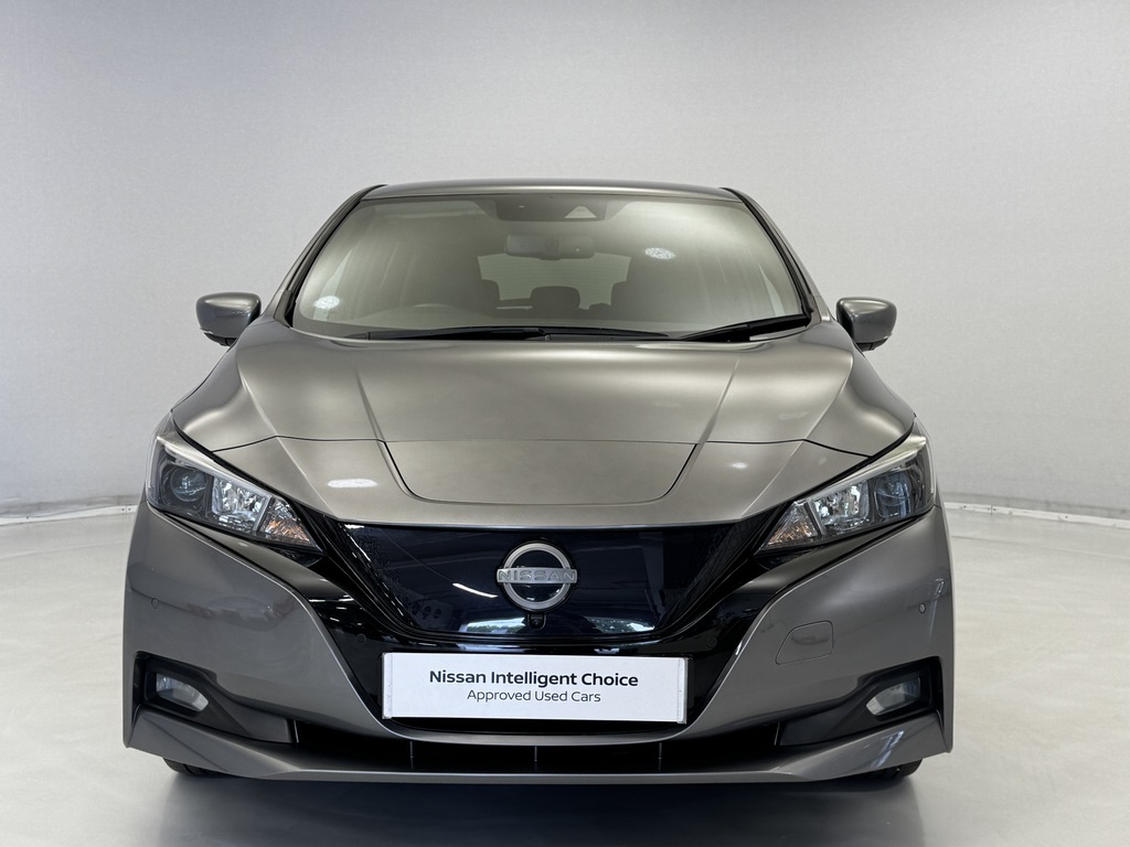Nissan Leaf 110Kw N-connecta 39Kwh Grey #4