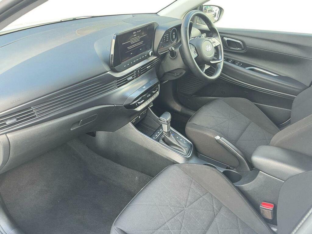 Hyundai Bayon 1.0 Tgdi 48V Mhev Premium Dct White #15