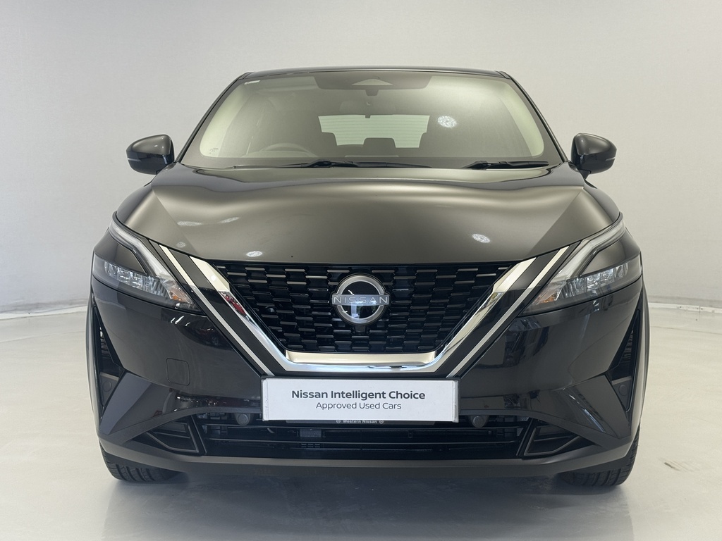 Nissan Qashqai 1.3 Dig-t Mh Acenta Premium Black #4