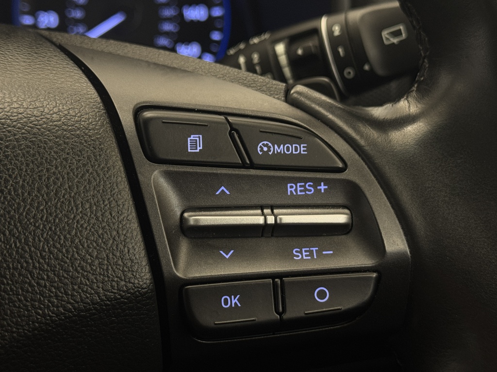 Hyundai Kona T-gdi Play Black #22