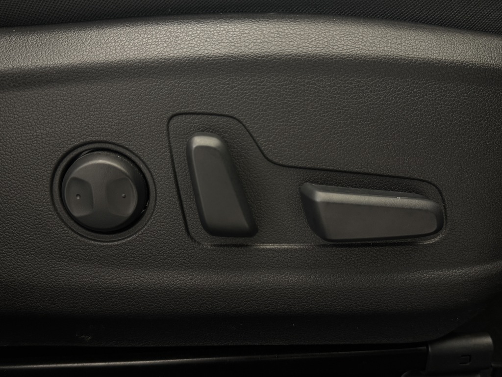 Hyundai Kona T-gdi Play Black #18