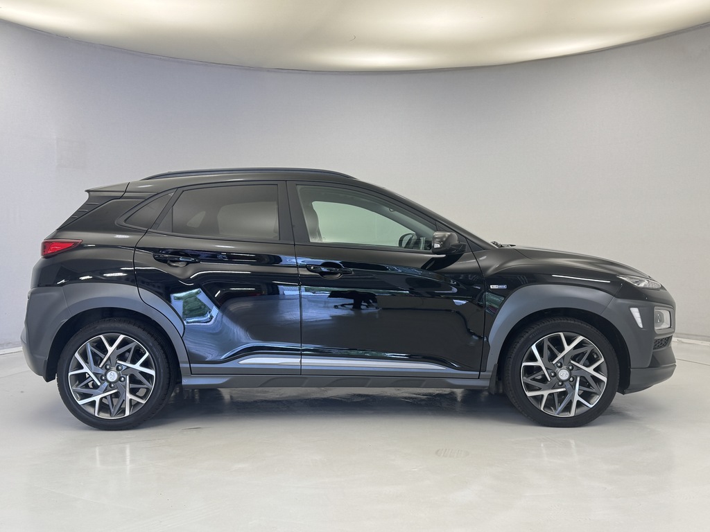 Hyundai Kona T-gdi Play Black #9