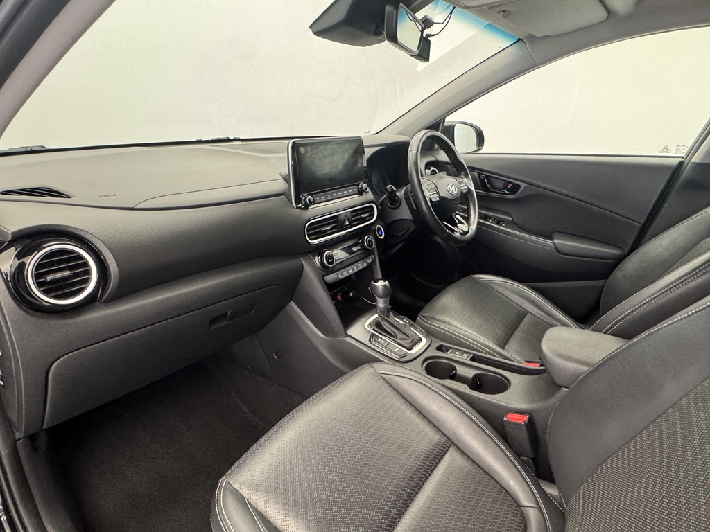 Hyundai Kona T-gdi Play Black #10
