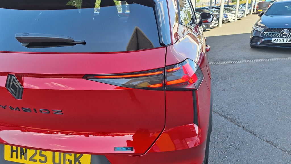 Renault Symbioz 1.6 E-tech Fhev 145 Iconic Esprit Alpine Red #5