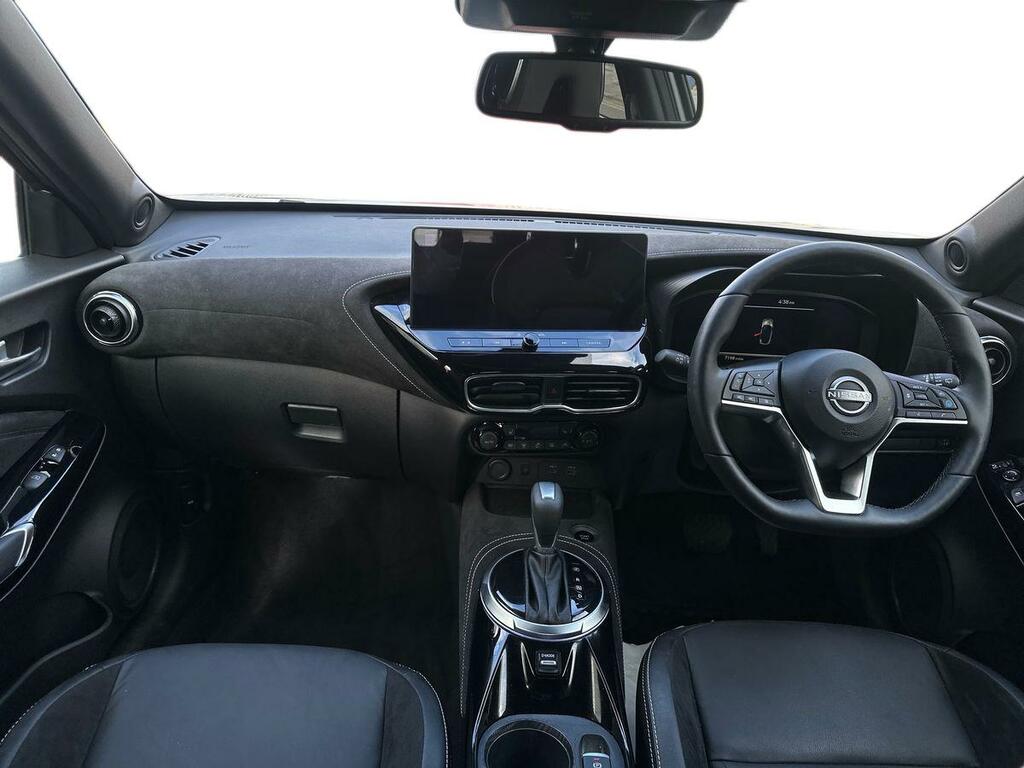 Nissan Juke 1.6 Hybrid Tekna Grey #2