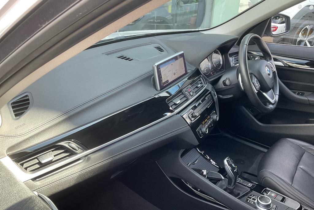 BMW X1 Sdrive 18I 136 Xline White #23