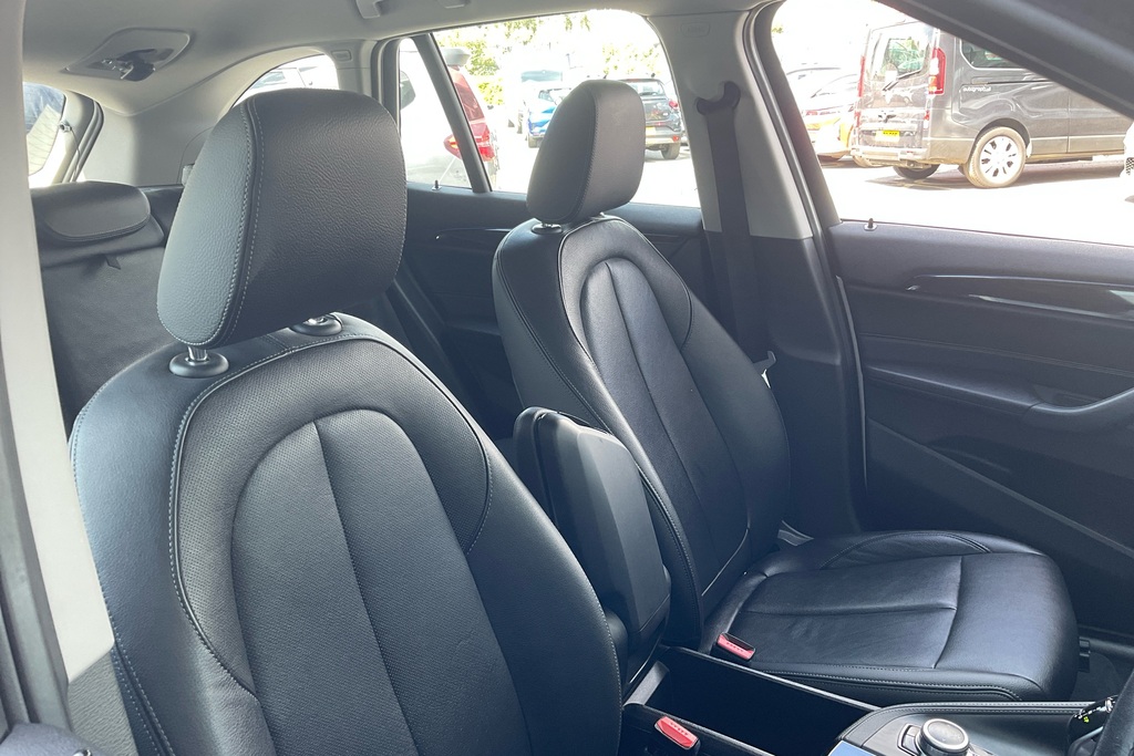 BMW X1 Sdrive 18I 136 Xline White #22
