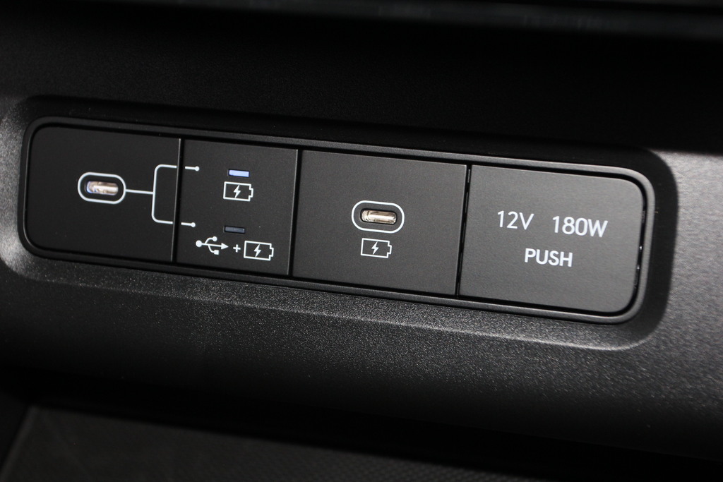 Hyundai Tucson 1.6T Plug-in Hybrid Ultimate 2026 Black #25